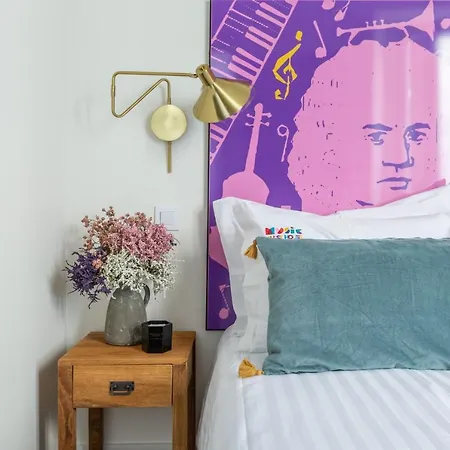 Bairro Alto Music בית הארחה ליסבון