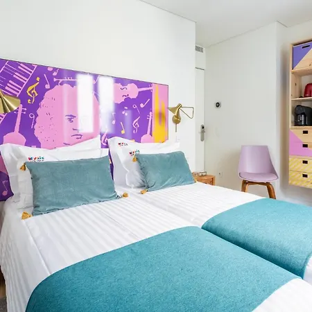 Bairro Alto Music 3* ליסבון